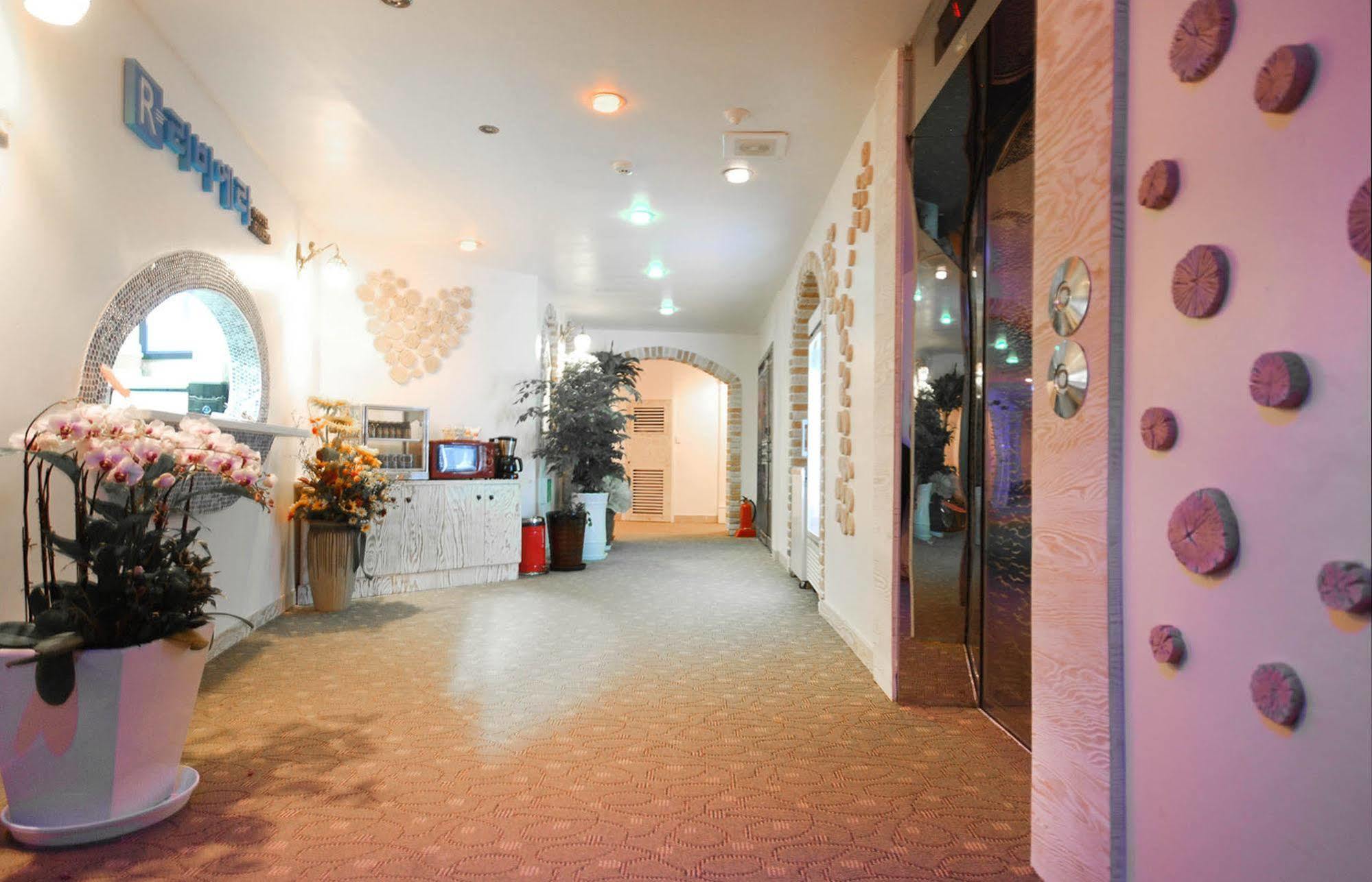 Riviera Motel Goyang Eksteriør bilde